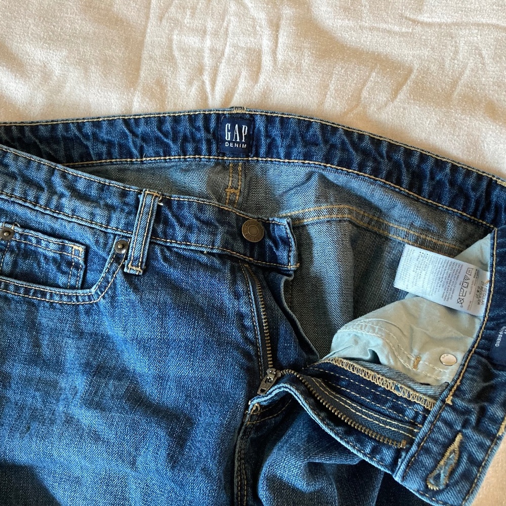 Gap Sexy Boyfriend jeans, sz 27 - Picture 2 of 4